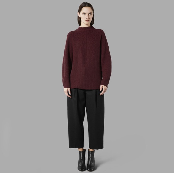 Everlane Sweaters - Everlane The E1 Cashmere Mockneck Burgundy Knit Oversized Sweater Sz M